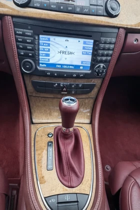 Mercedes-Benz CLS 320 Face-lift 2008 г. Start-stop keyless , снимка 13