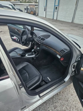 Mercedes-Benz E 270, снимка 10