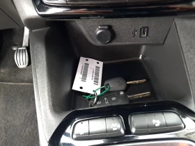 Opel Corsa 1.5 HDI/DIGITAL/LED, снимка 9