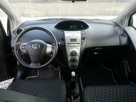 Toyota Yaris 1.0i kli italia, снимка 14