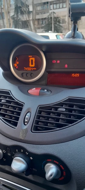 Renault Twingo - 650 € / 1271.29 лв. - 47090951 5