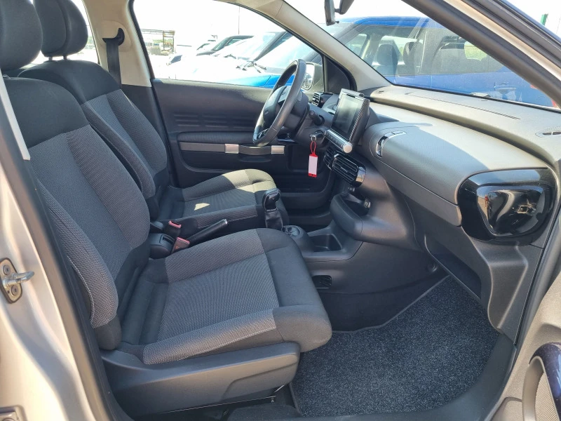 Citroen C4 Cactus 1.2i 82 к.с. ЕВРО 6В, снимка 8 - Автомобили и джипове - 41796001