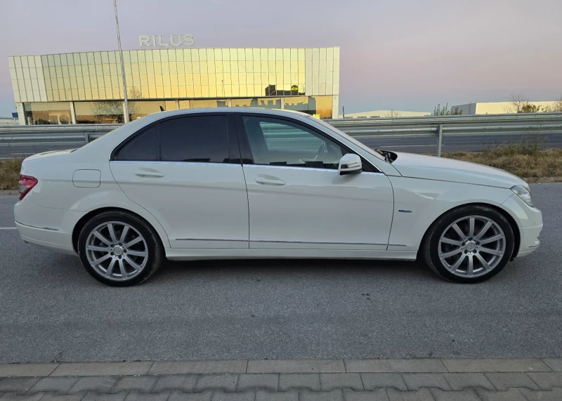 Mercedes-Benz C 350 Cdi Avantgarde BlueEFFICIENCY, снимка 3 - Автомобили и джипове - 47884905