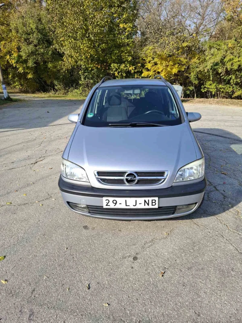 Opel Zafira 1.8i газ/бензин, снимка 1 - Автомобили и джипове - 47904630