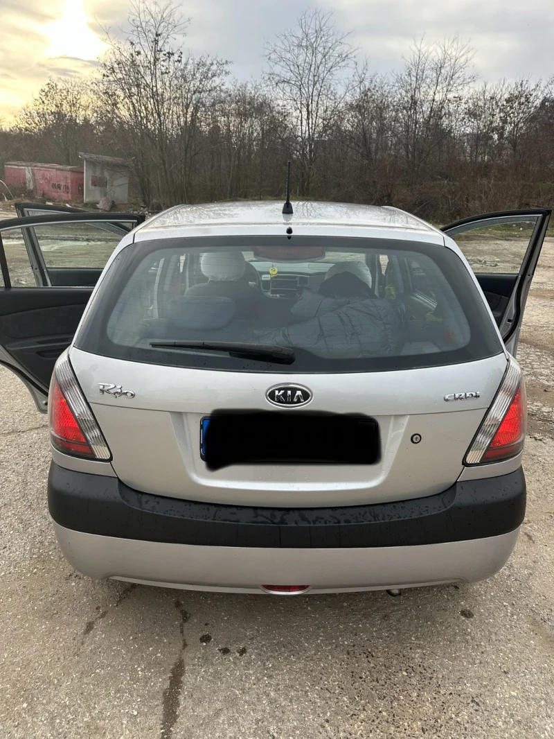 Kia Rio, снимка 10 - Автомобили и джипове - 48348352