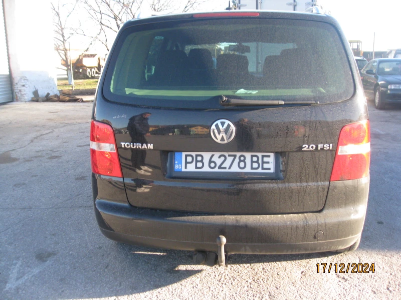 VW Touran 2.0 TSI, снимка 2 - Автомобили и джипове - 48376168