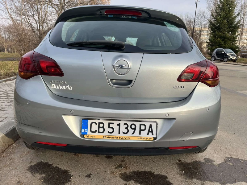 Opel Astra J, снимка 6 - Автомобили и джипове - 48439059