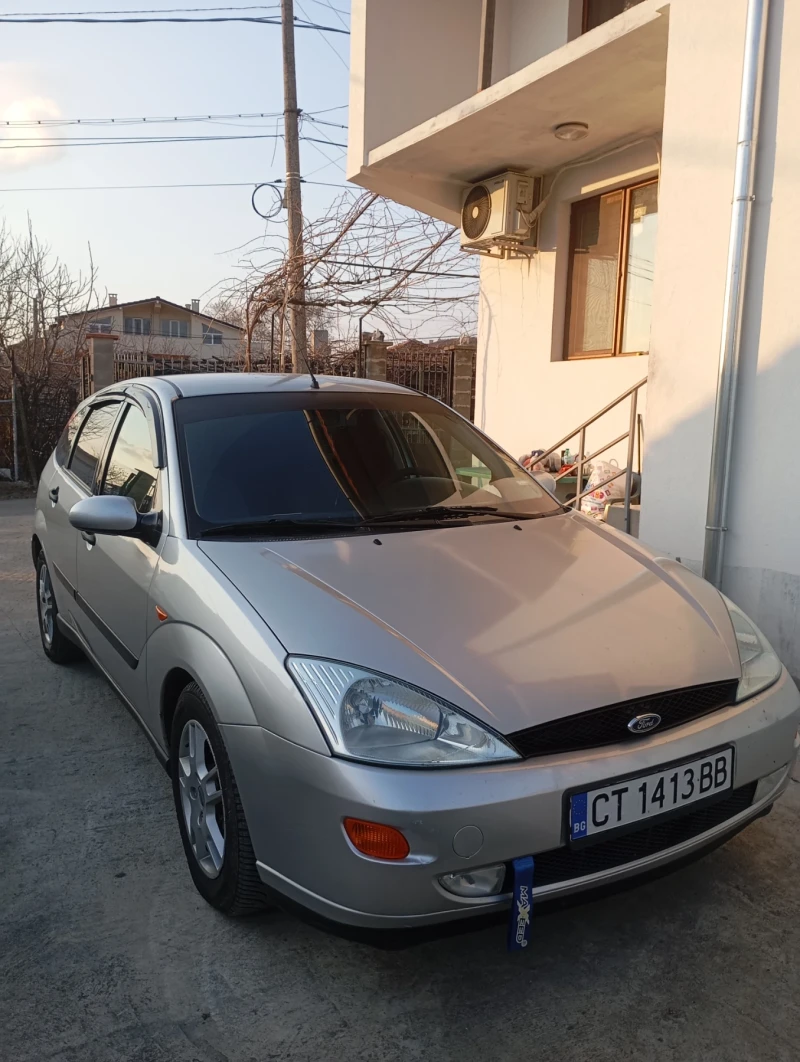 Ford Focus 1.8, снимка 1 - Автомобили и джипове - 49010582