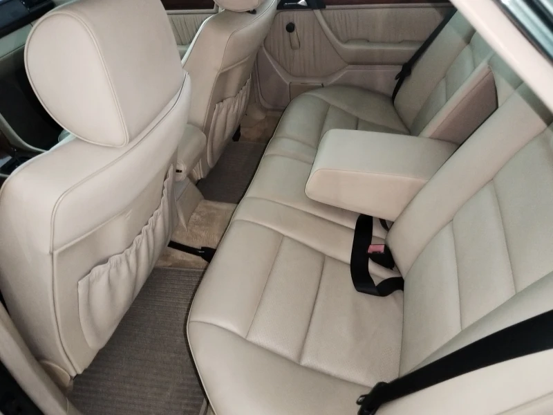 Mercedes-Benz 124 Е280 Уникат, снимка 9 - Автомобили и джипове - 52733421