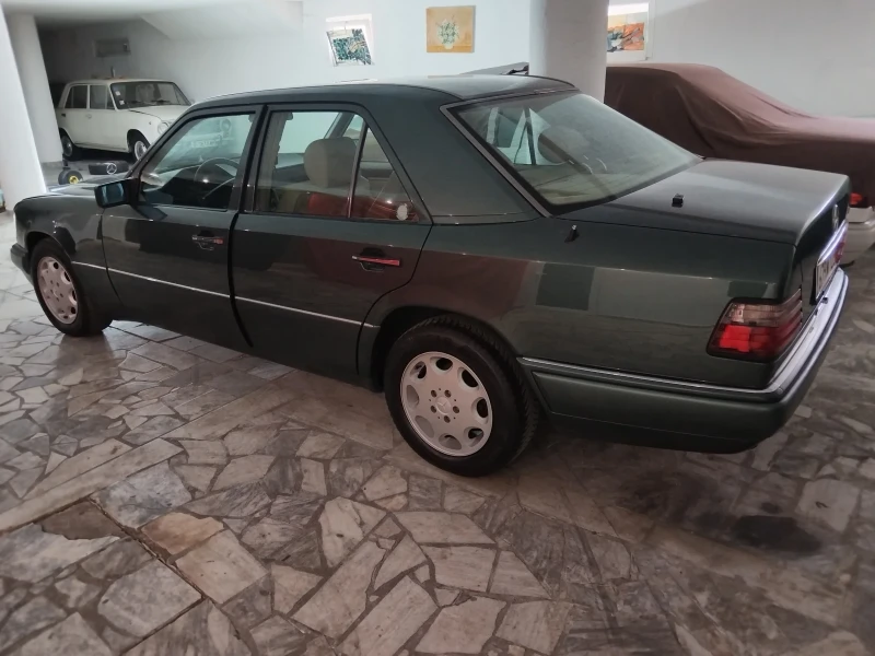 Mercedes-Benz 124 Е280 Уникат, снимка 11 - Автомобили и джипове - 52733421