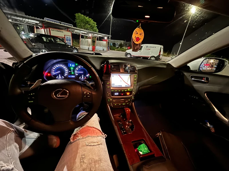 Lexus IS 250, снимка 8 - Автомобили и джипове - 52542501