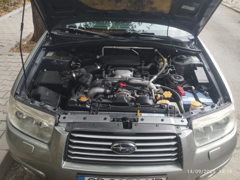 Subaru Forester, снимка 13 - Автомобили и джипове - 52507972