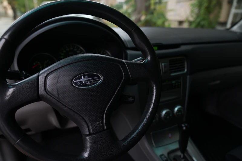 Subaru Forester, снимка 8 - Автомобили и джипове - 52507972