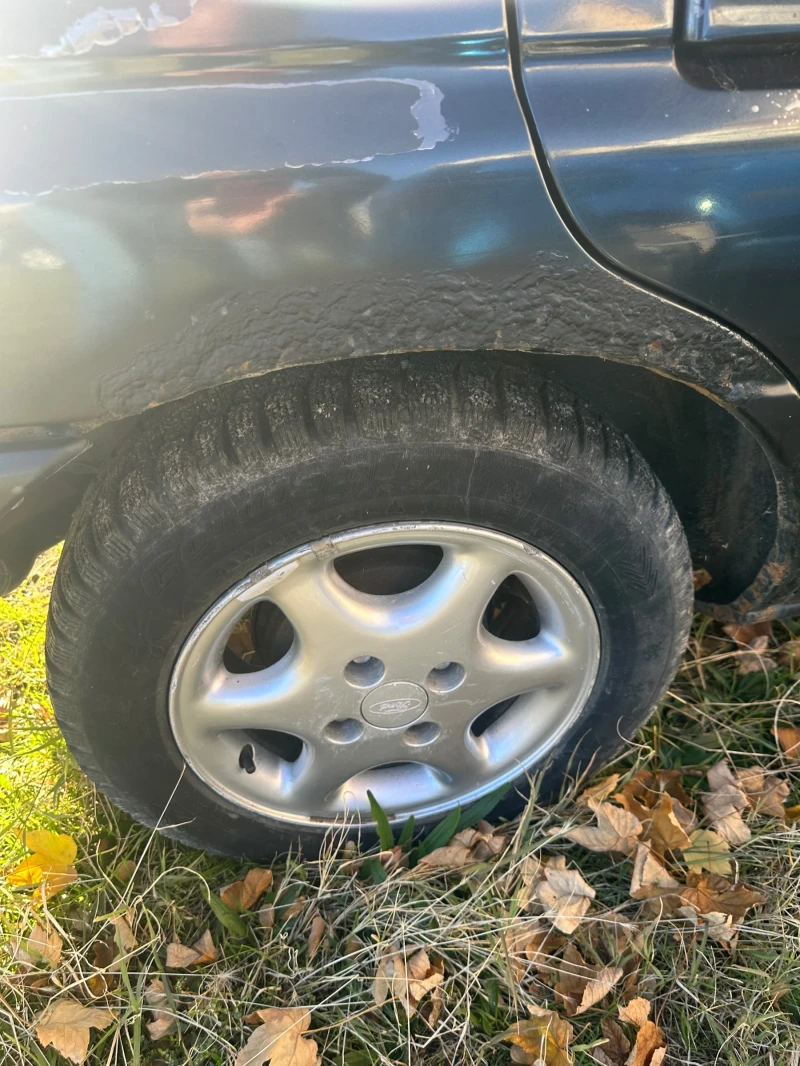 Ford Escort, снимка 7 - Автомобили и джипове - 52398308