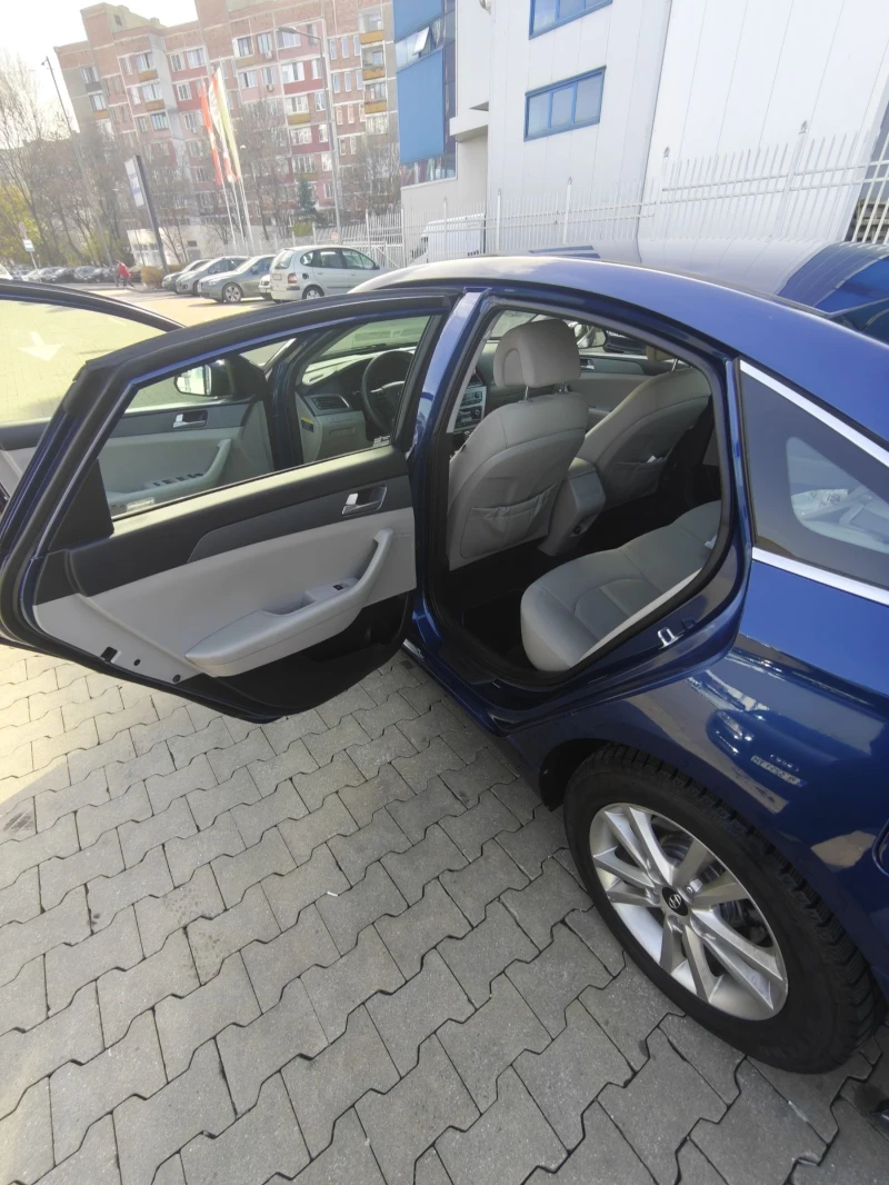 Hyundai Sonata 2.4, снимка 12 - Автомобили и джипове - 52441310