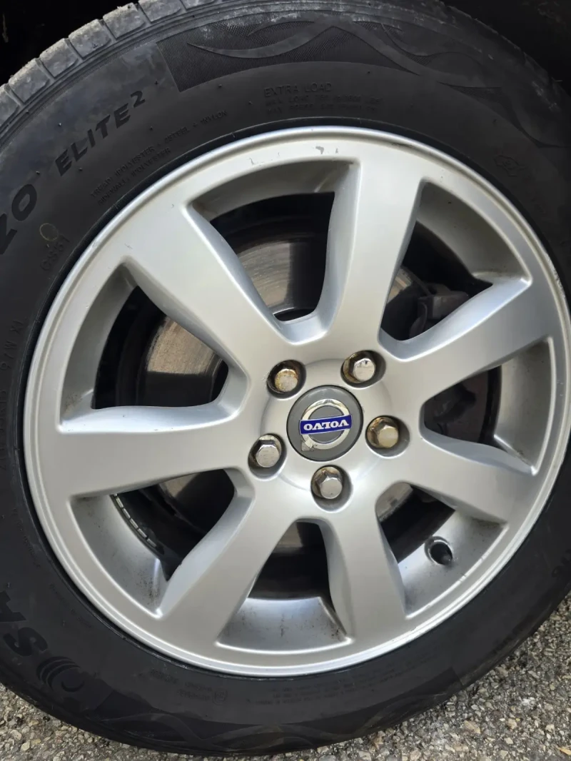 Volvo V60 2.0D, снимка 2 - Автомобили и джипове - 52494540