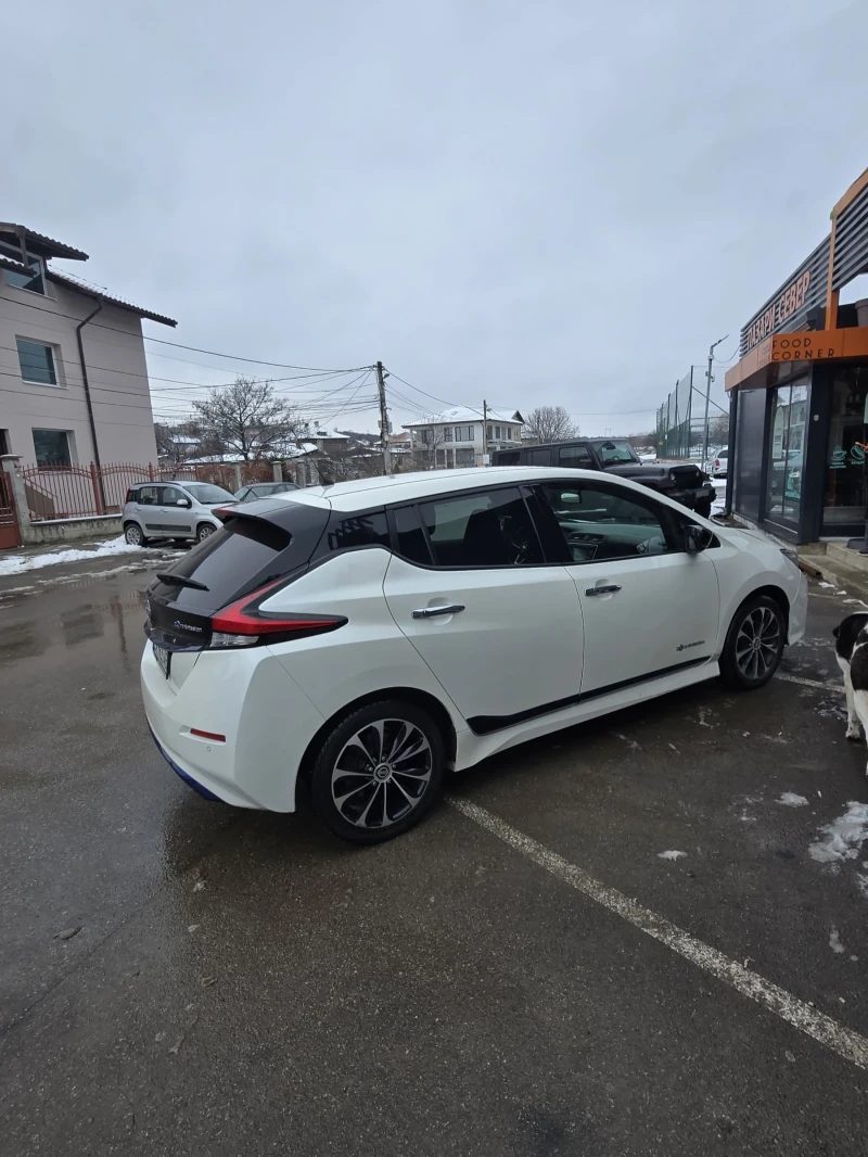 Nissan Leaf  Електрически 150к.с, снимка 3 - Автомобили и джипове - 53187477
