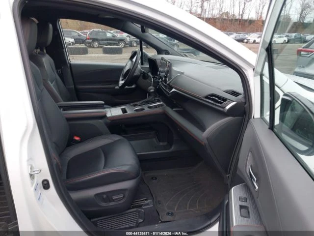 Toyota Sienna * XSE* HYBRID* AWD* КОЖА* ПОДГРЕВ* ШИБИДАХ* , снимка 5 - Автомобили и джипове - 55279664