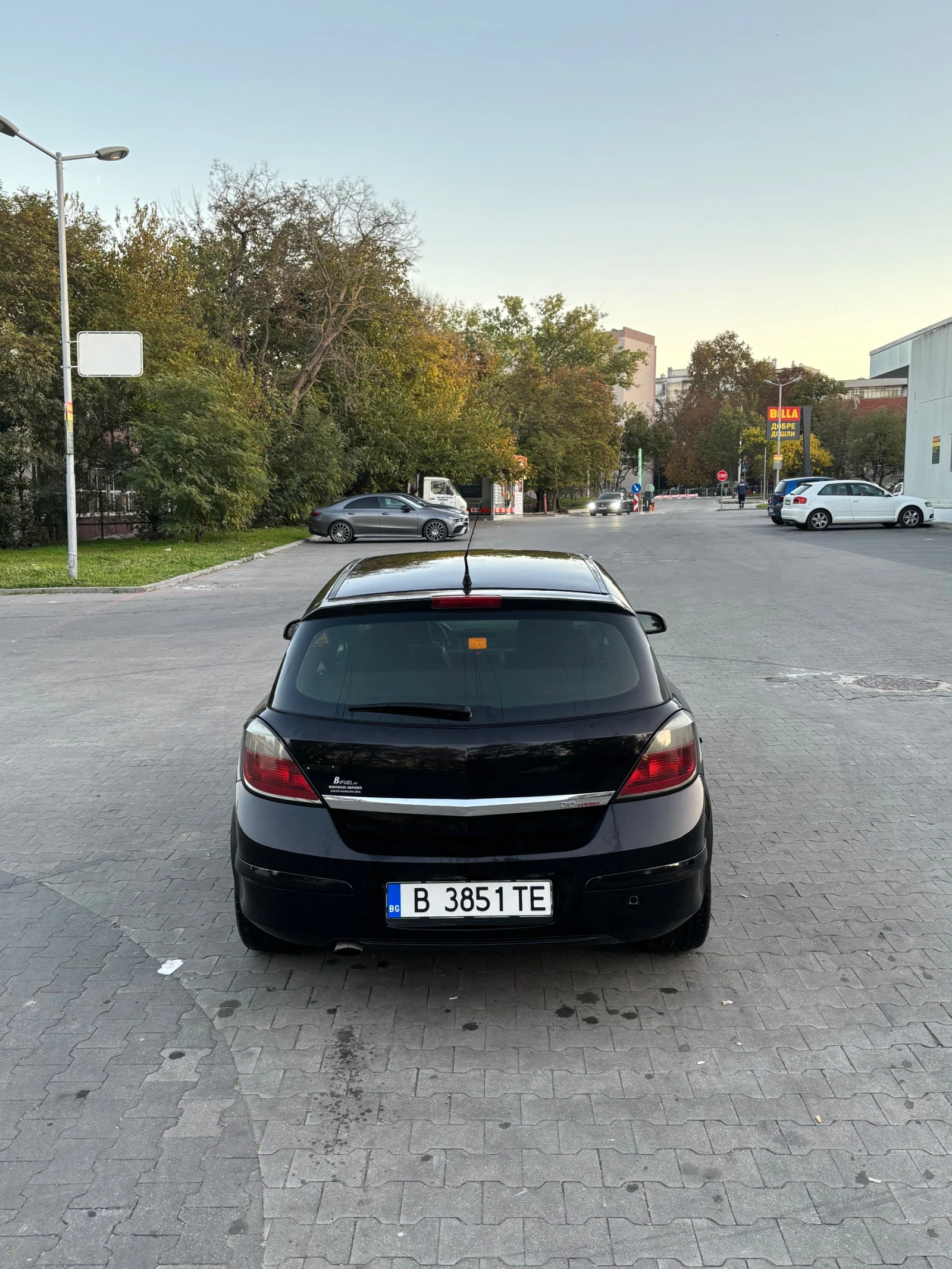 Opel Astra 2.0Т - изображение 4