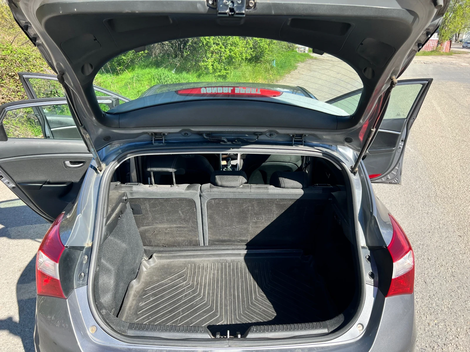 Hyundai I30 1.6 CRDI 110 к.с  - изображение 4