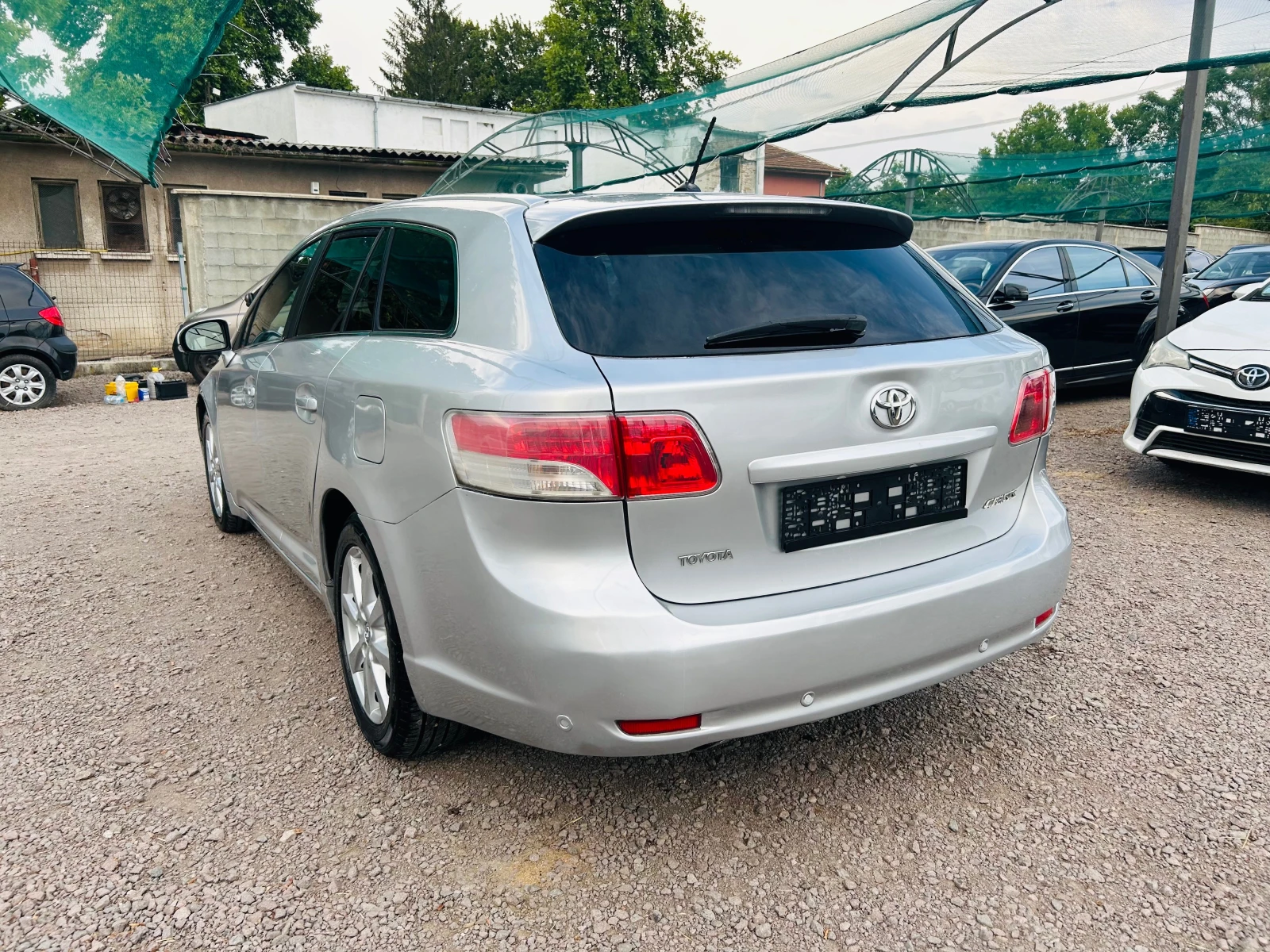 Toyota Avensis 2.2d-4d 150k.s. - изображение 5