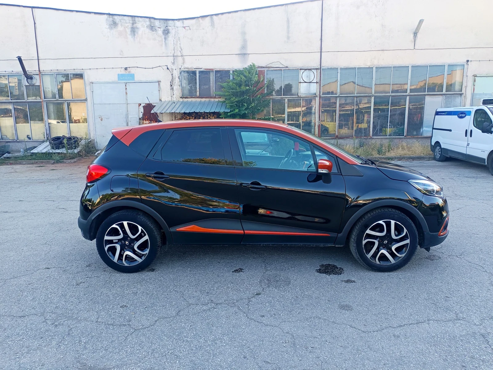 Renault Captur 1.5 DCI AUTOMAT - изображение 2