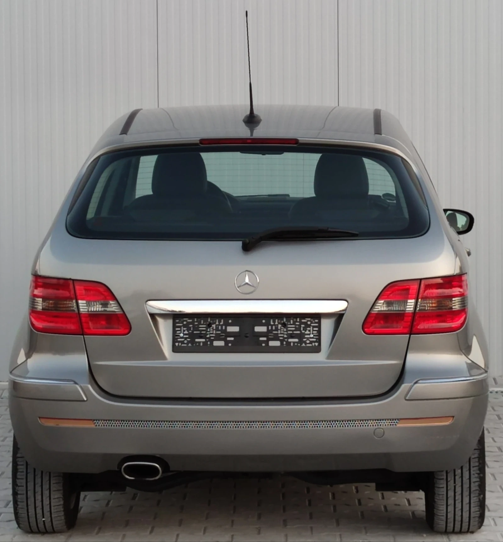 Mercedes-Benz B 150 1.5i* 95к.с*  - изображение 6
