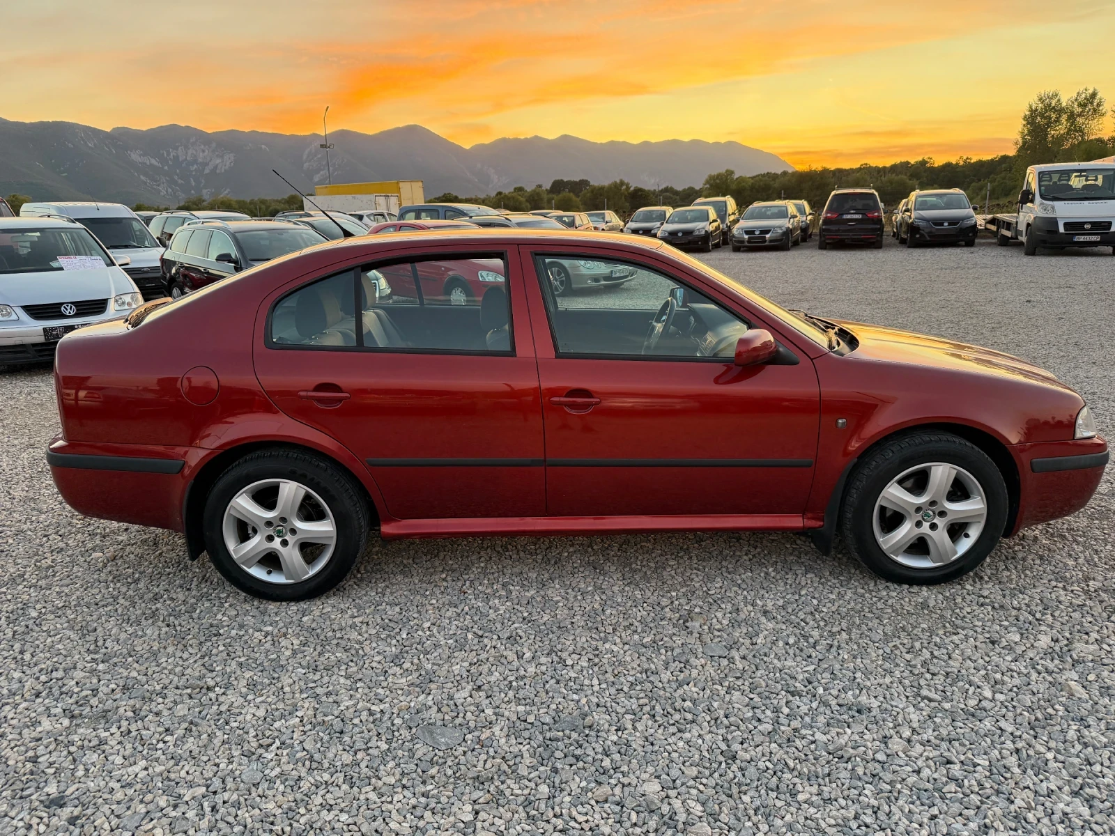 Skoda Octavia 1.9TDI-90PS-КРИМАТРОНИК - изображение 4