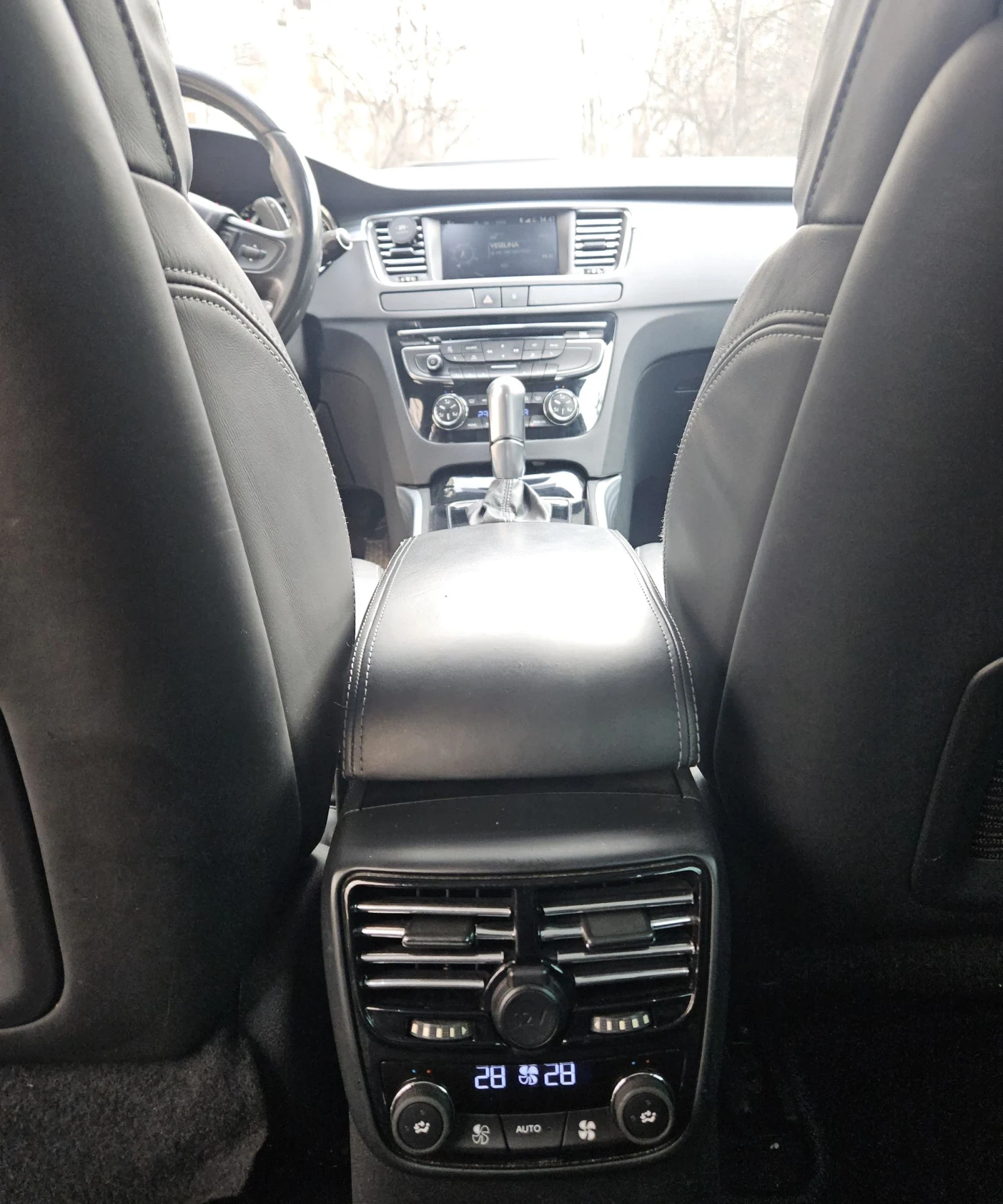 Peugeot 508  SW GT 2.2 hdi - изображение 9