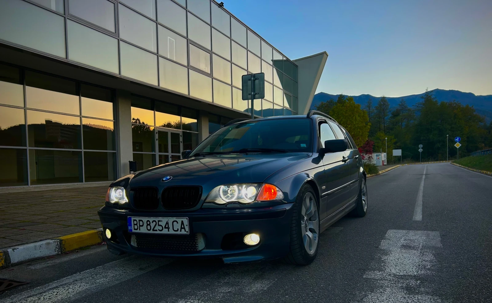 BMW 330  - изображение 3