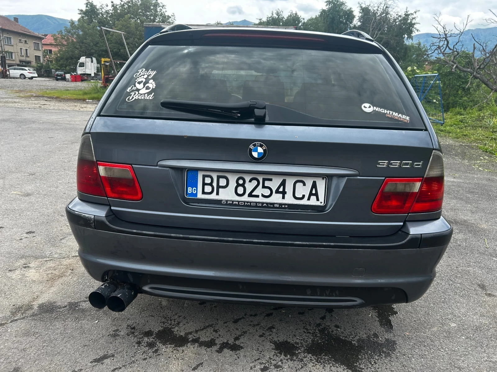 BMW 330  - изображение 7