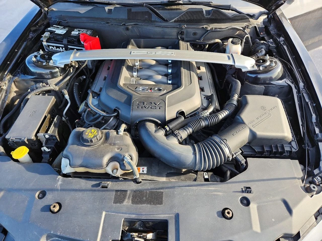 Ford Mustang 5l Gt, снимка 11 - Автомобили и джипове - 53756022