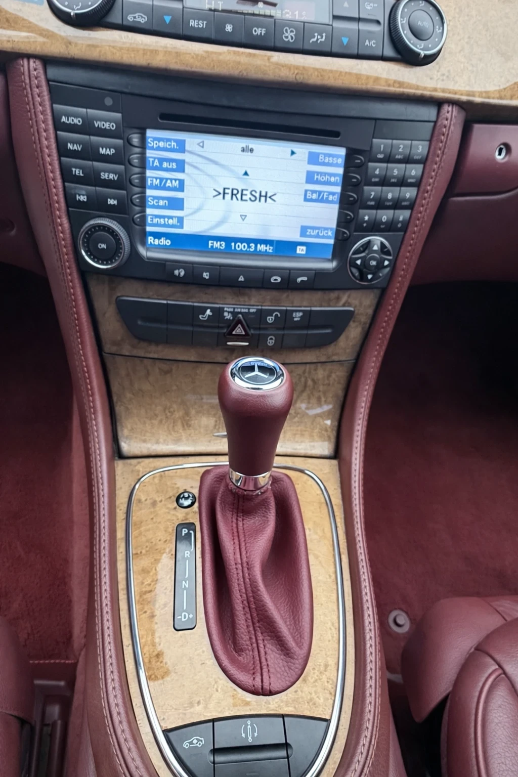 Mercedes-Benz CLS 320 Face-lift 2008 г. Start-stop keyless , снимка 13 - Автомобили и джипове - 53917827