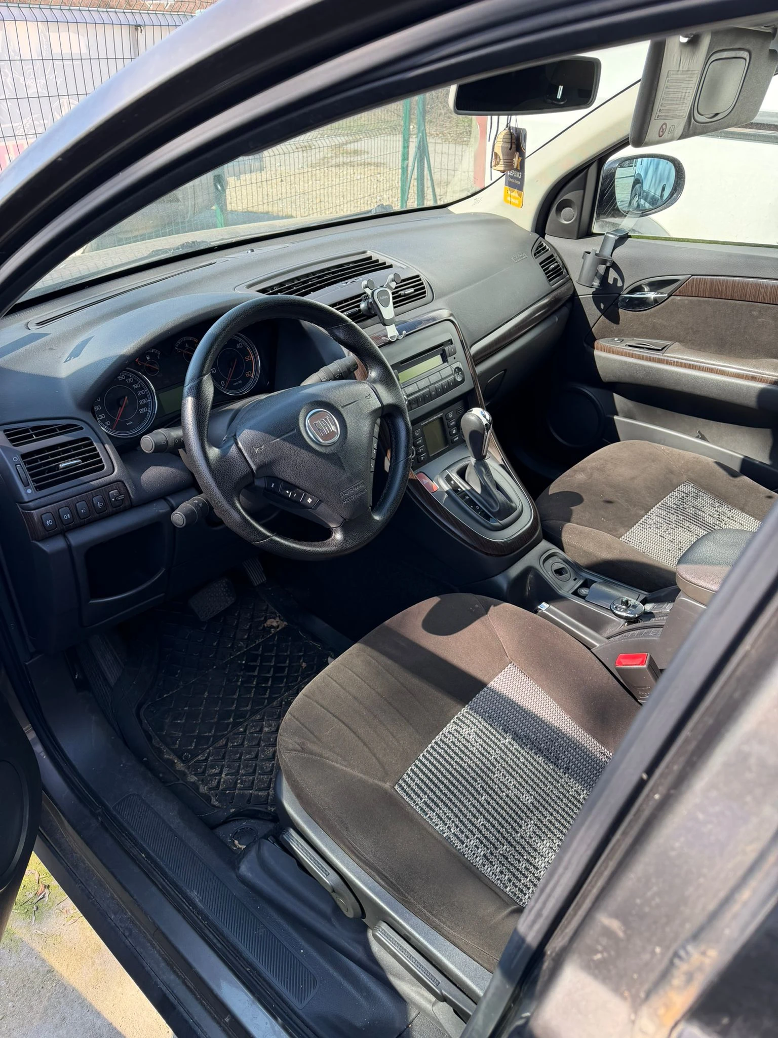 Fiat Croma, снимка 7 - Автомобили и джипове - 53956307