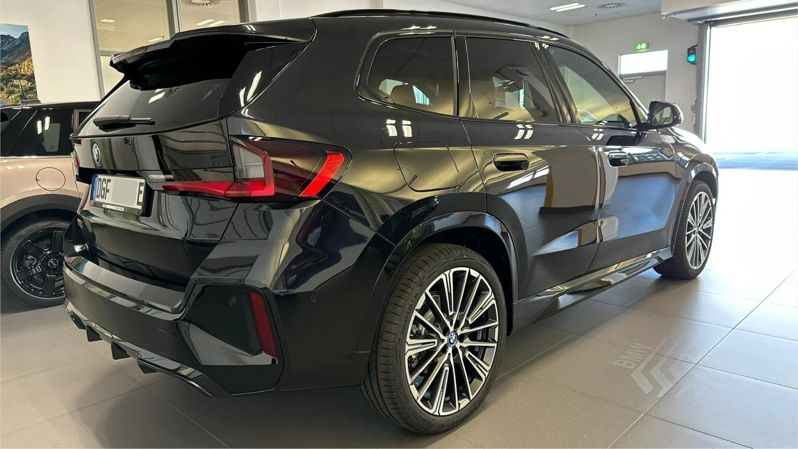 BMW iX1 xDrive30 M Sport | Mobile.bg � ����������� 2
