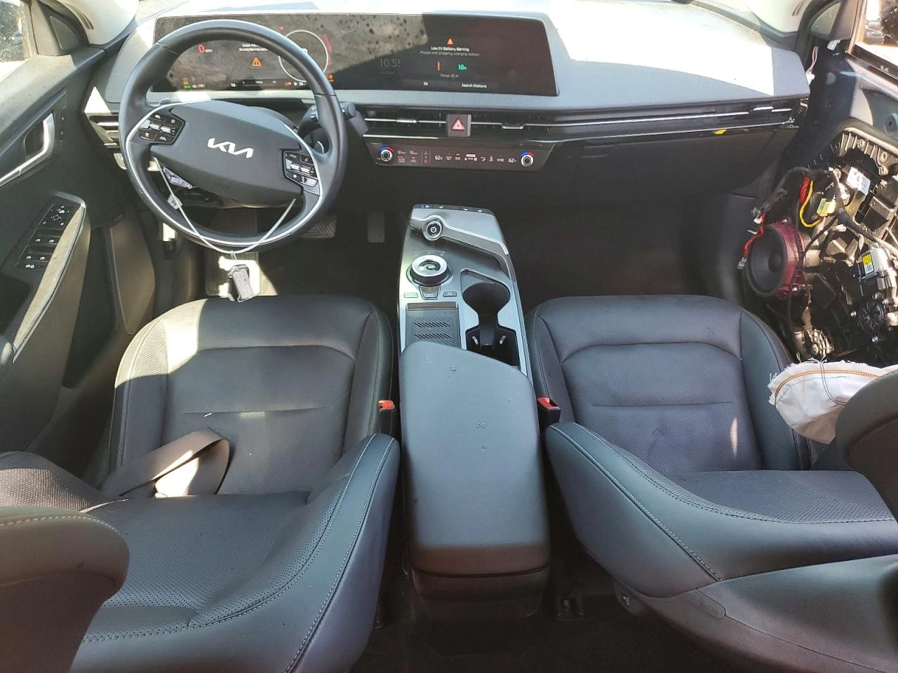 Kia EV6 0.0l Wind, снимка 8 - Автомобили и джипове - 54460380