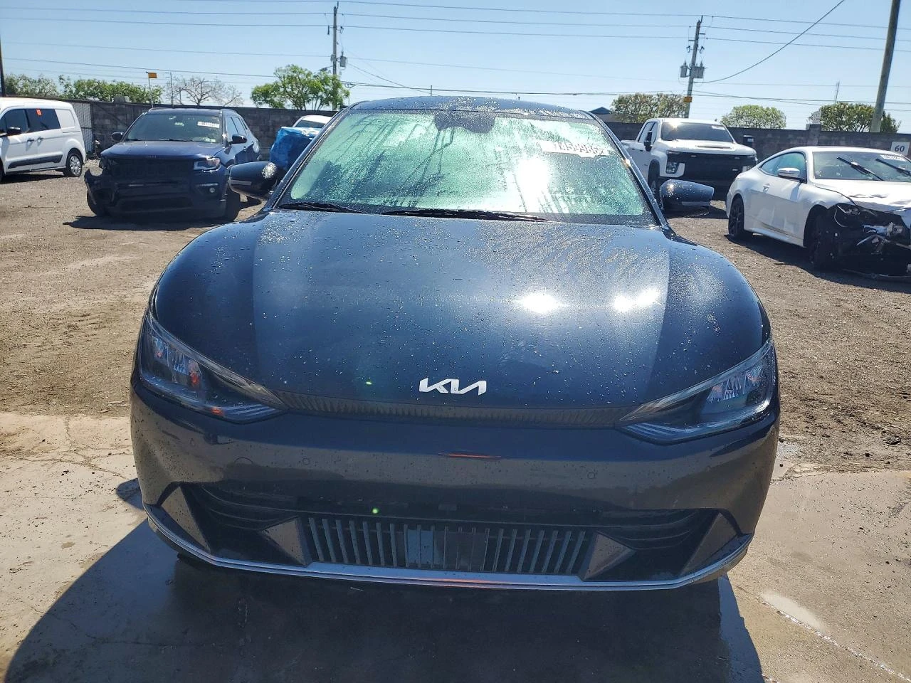 Kia EV6 0.0l Wind, снимка 5 - Автомобили и джипове - 54460380