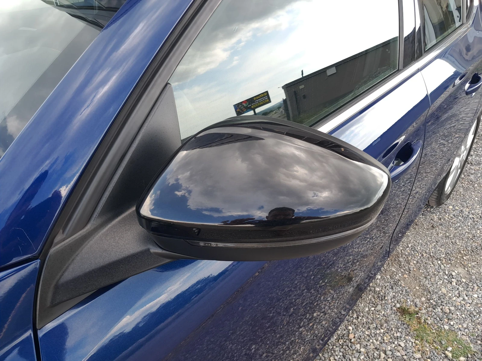 Opel Corsa 1.5 HDI/DIGITAL/LED, снимка 7 - Автомобили и джипове - 55005233