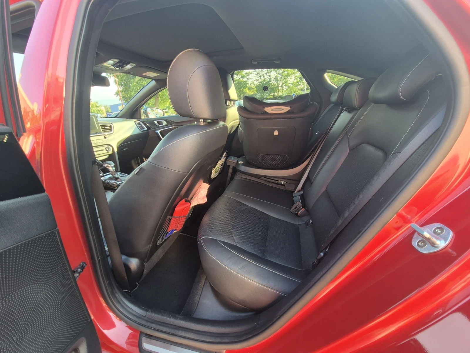 Kia Pro ceed GT LINE, снимка 11 - Автомобили и джипове - 55385180