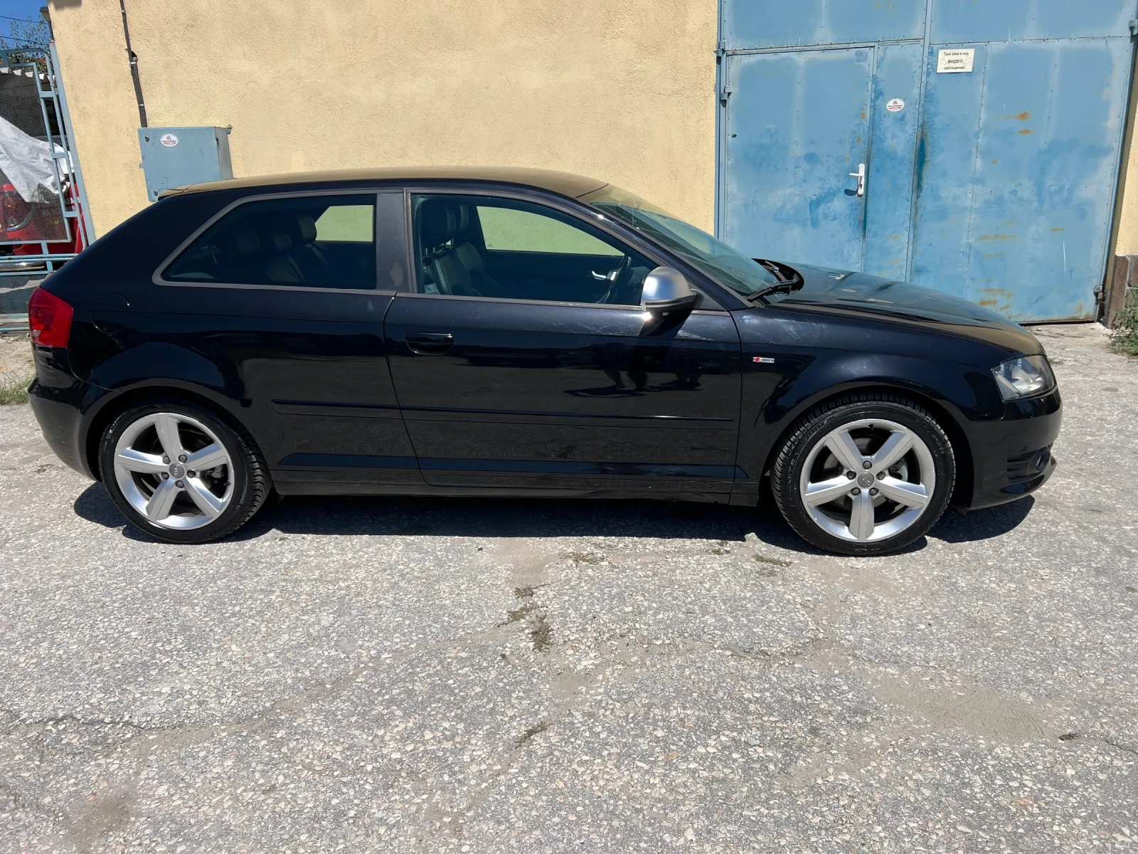 Audi A3 2.0TDI, снимка 4 - Автомобили и джипове - 55475602