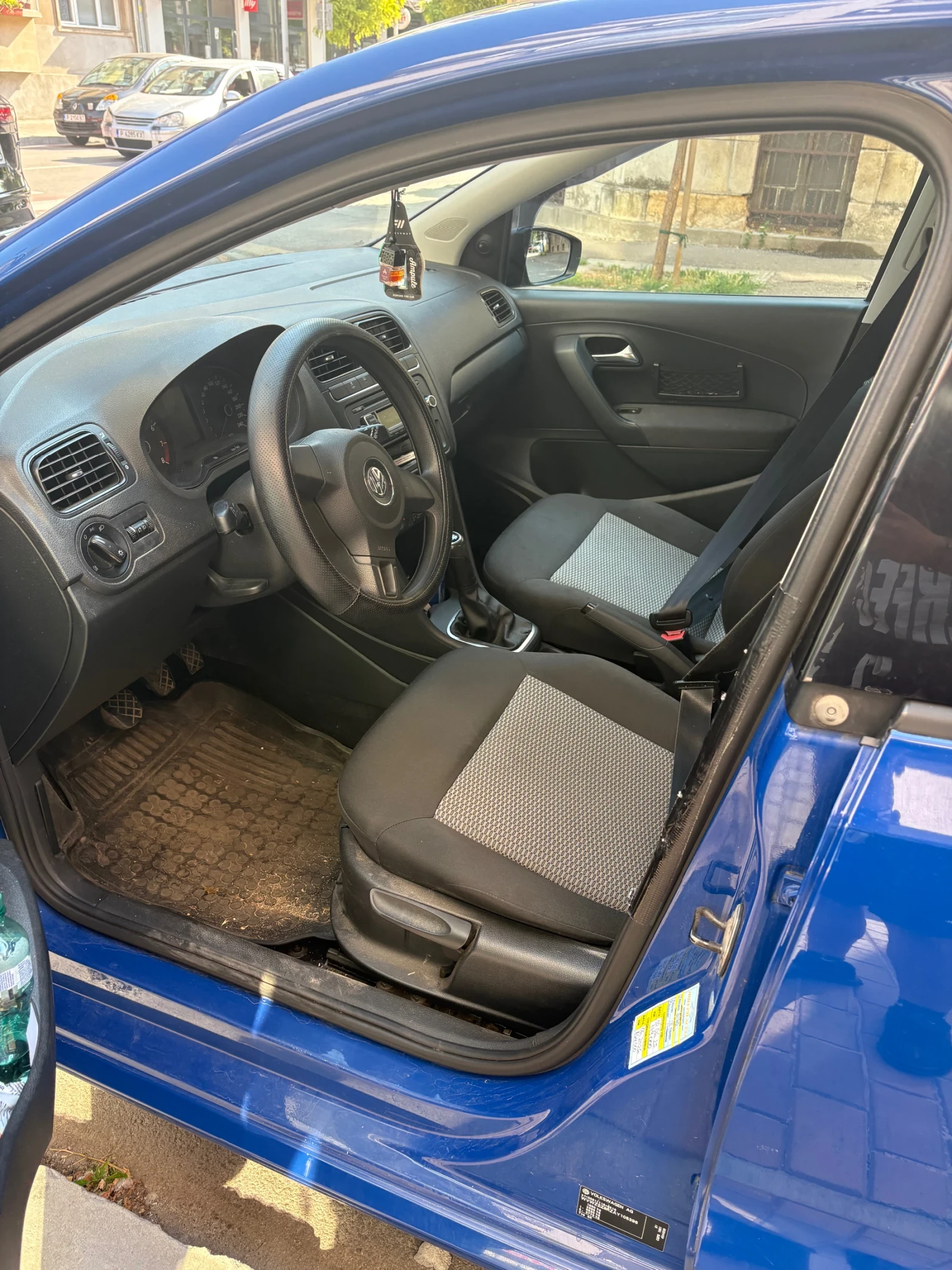 VW Polo, снимка 5 - Автомобили и джипове - 55554522