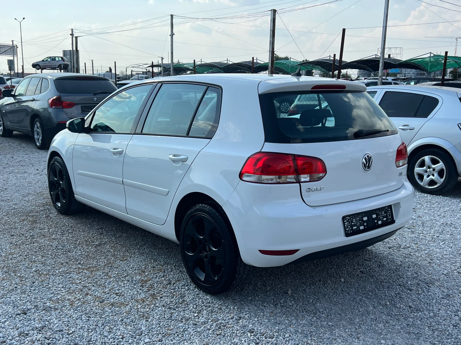 VW Golf ЛИЗИНГ-КЛИМА-НАВИ-ГАЗ-ИНЖЕКЦИОН-ТОП, снимка 6 - Автомобили и джипове - 55578015
