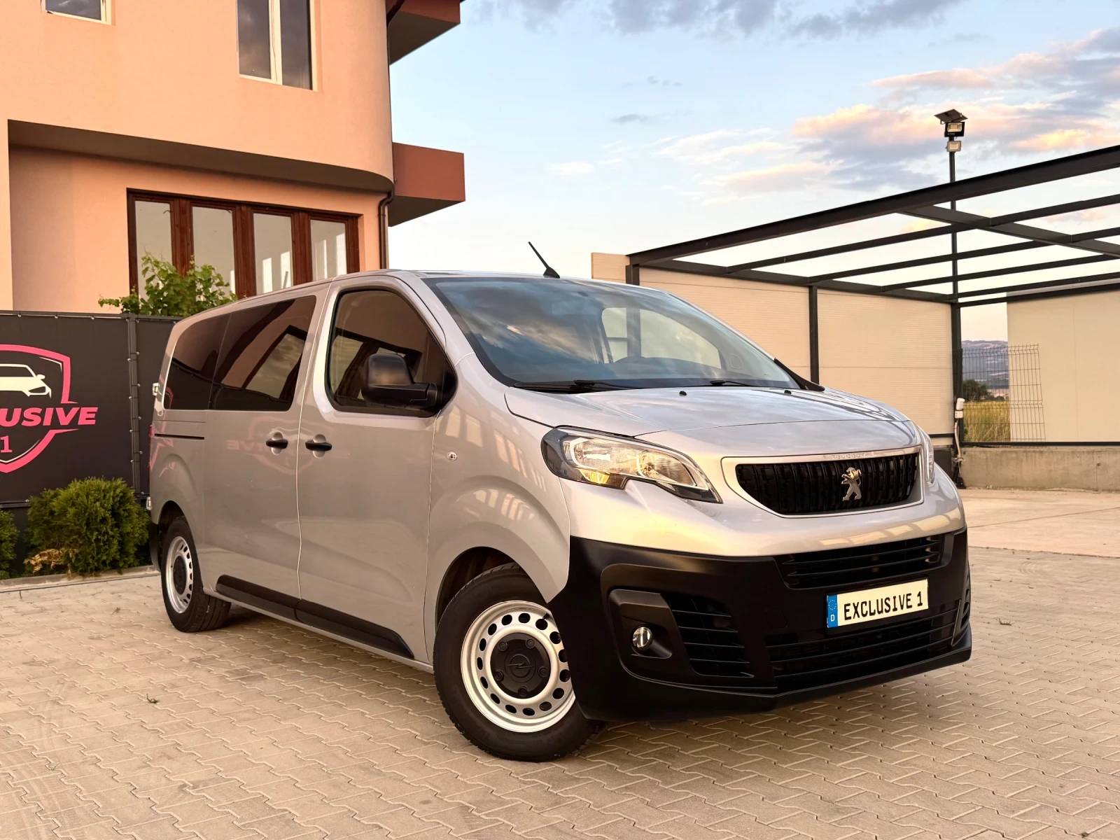 Peugeot Traveler 1.6HDI 9-МЕСТА, снимка 7 - Автомобили и джипове - 55628442