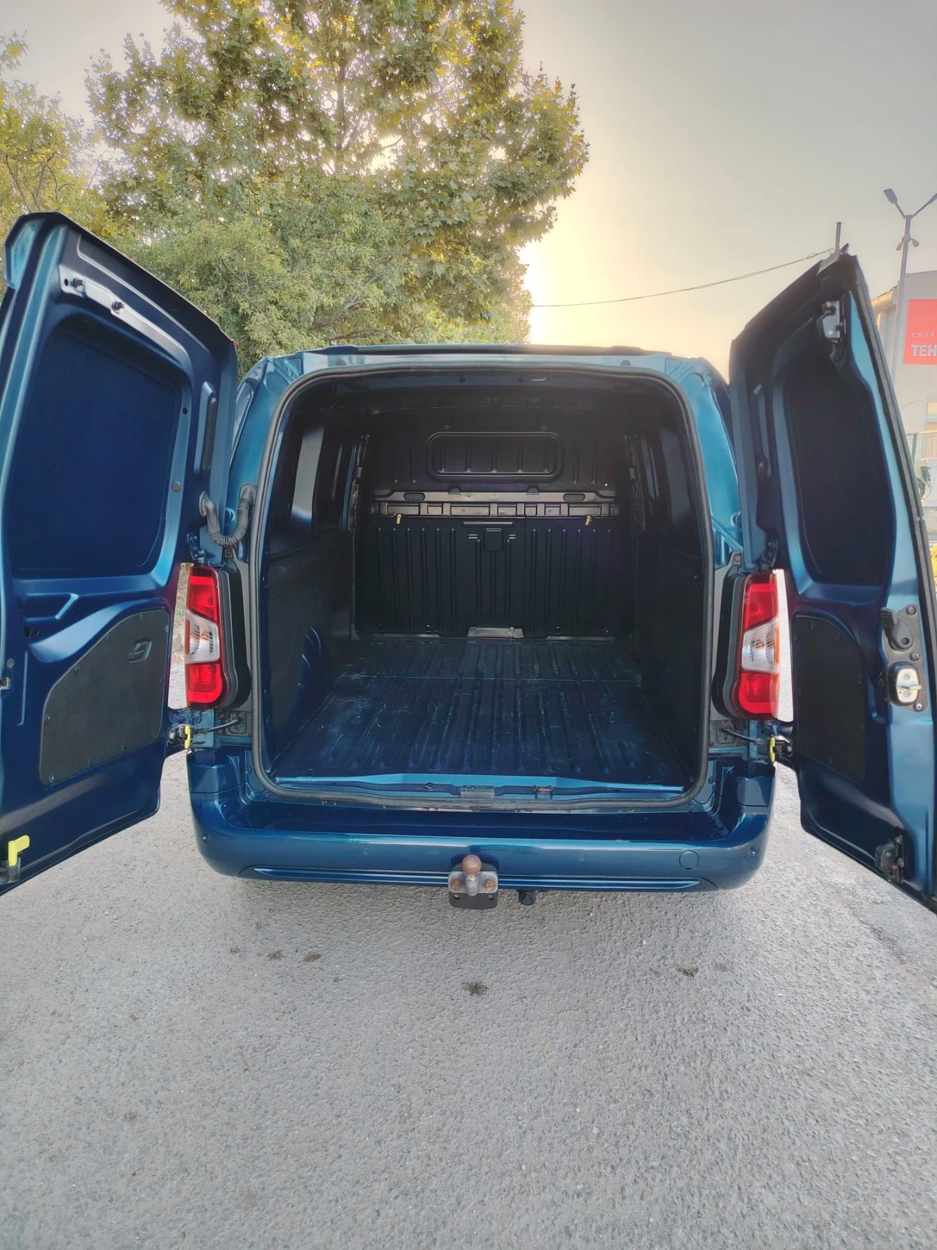 Opel Combo, снимка 9 - Автомобили и джипове - 55878707