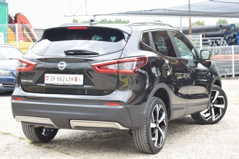 Nissan Qashqai 1.3 TEKNA + , снимка 4 - Автомобили и джипове - 46172537