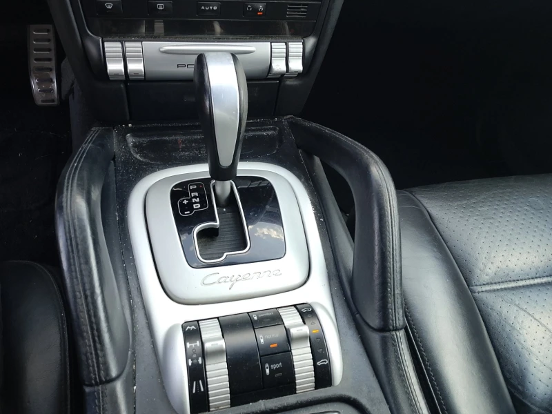 Porsche Cayenne S 4.5i LPG, снимка 13 - Автомобили и джипове - 51301781