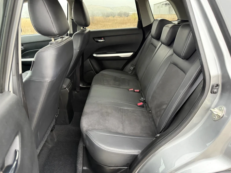 Suzuki Grand vitara 1.6i / AVTOMAT / LPG / NAVI / CAMERA / DISTRONIC, снимка 11 - Автомобили и джипове - 52584222