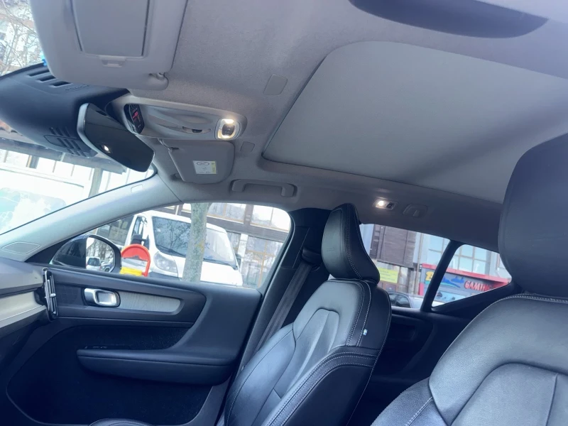 Volvo XC40 2.0D D4, 190кс, ЕВРО 6В. AWD - 4x4, снимка 12 - Автомобили и джипове - 52849505
