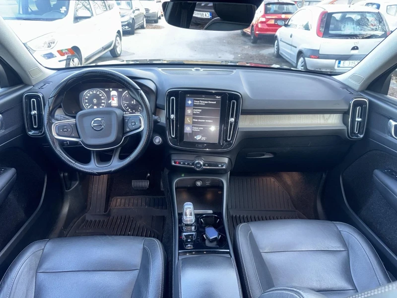 Volvo XC40 2.0D D4, 190кс, ЕВРО 6В. AWD - 4x4, снимка 11 - Автомобили и джипове - 52849505