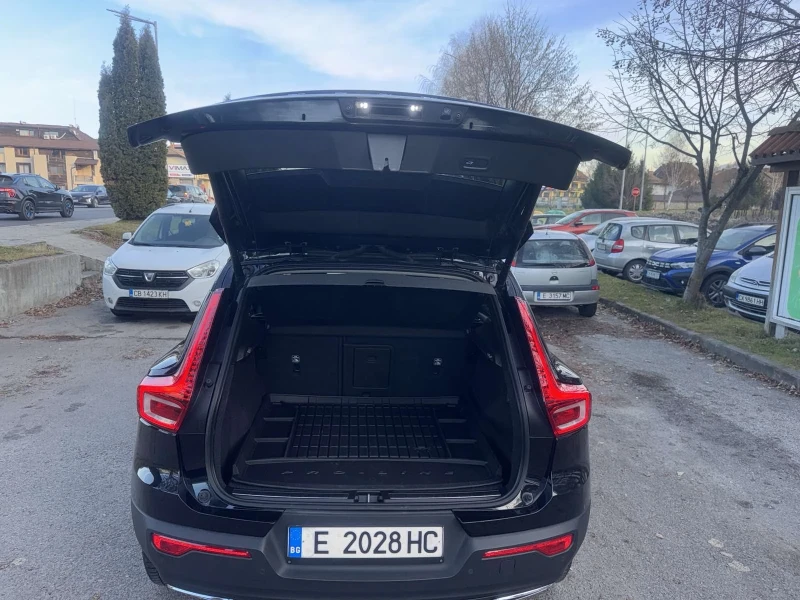 Volvo XC40 2.0D D4, 190кс, ЕВРО 6В. AWD - 4x4, снимка 13 - Автомобили и джипове - 52849505